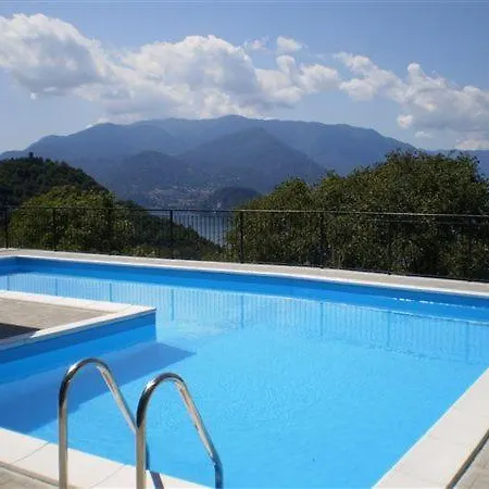 Apartment Sleeps 4 Pool T421351