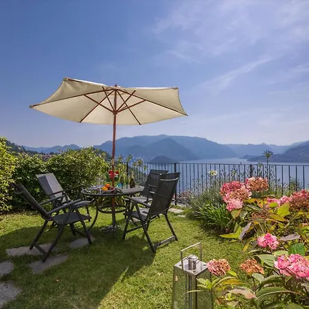 Sleeps 4 Pool T421351